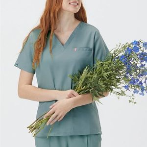 Mediclo Size Small Scrub Set, Stone Blue Color